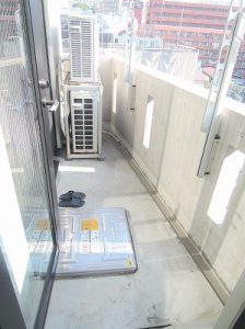Eタイプ1LDK(6F南側)